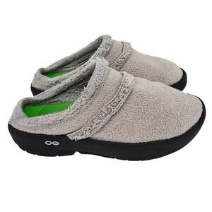 Oofos Women's Oocoozie Sherpa Recovery Slippers Gray 9.5